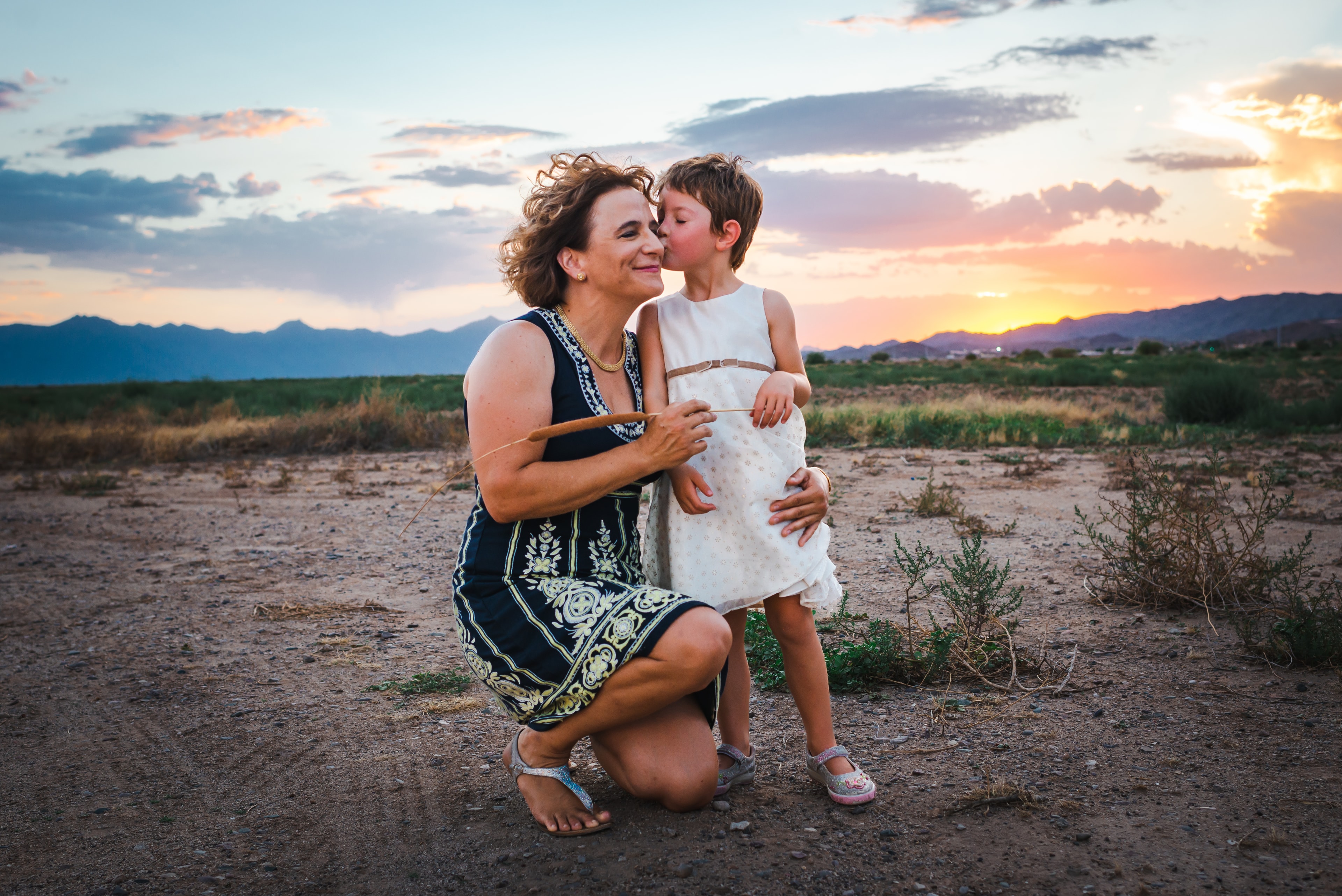 Family portrait golden hour backlit — Chrissy Ray Photography Eagle Idaho