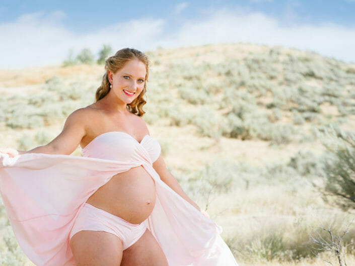 Beautiful Maternity Photos in Eagle, Idaho