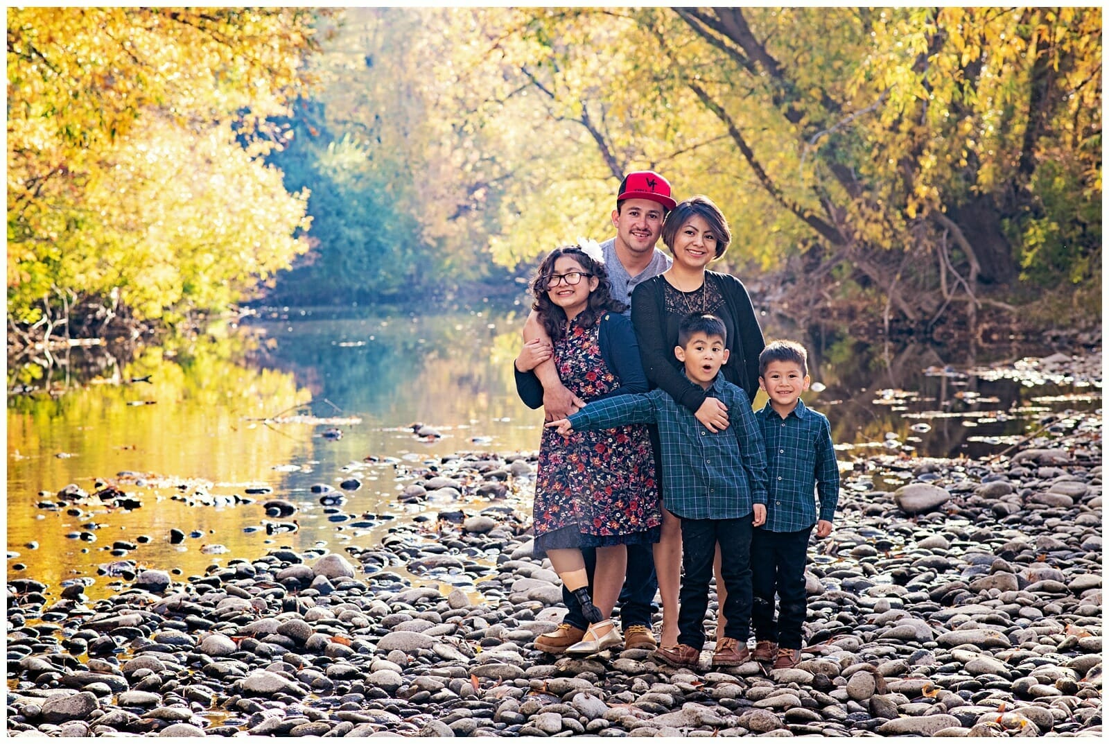 Idahope photography family by a river